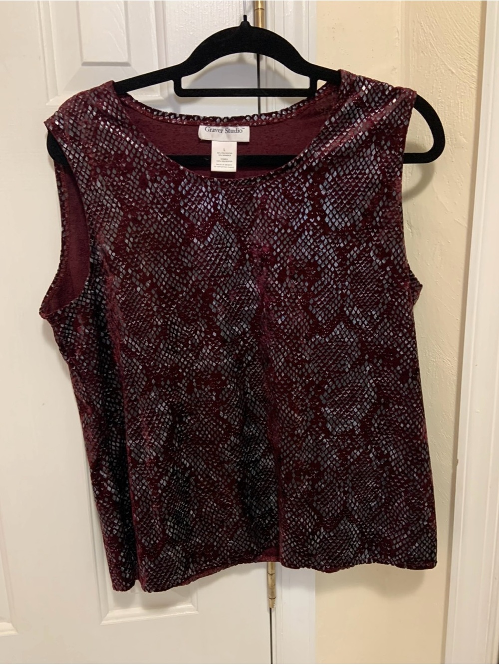 Women's Burgundy Snake-Print Sleeveless Tank
